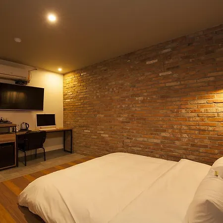 Hotel Gray Changwon Exterior photo