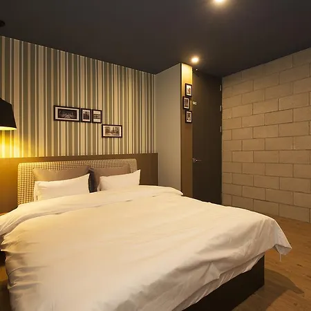 Hotel Gray Changwon Exterior photo